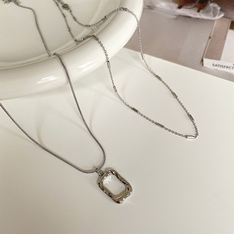 Kupfer Versilbert Einfacher Stil Geometrisch Rechteck Halskette Mit Anhänger display picture 8