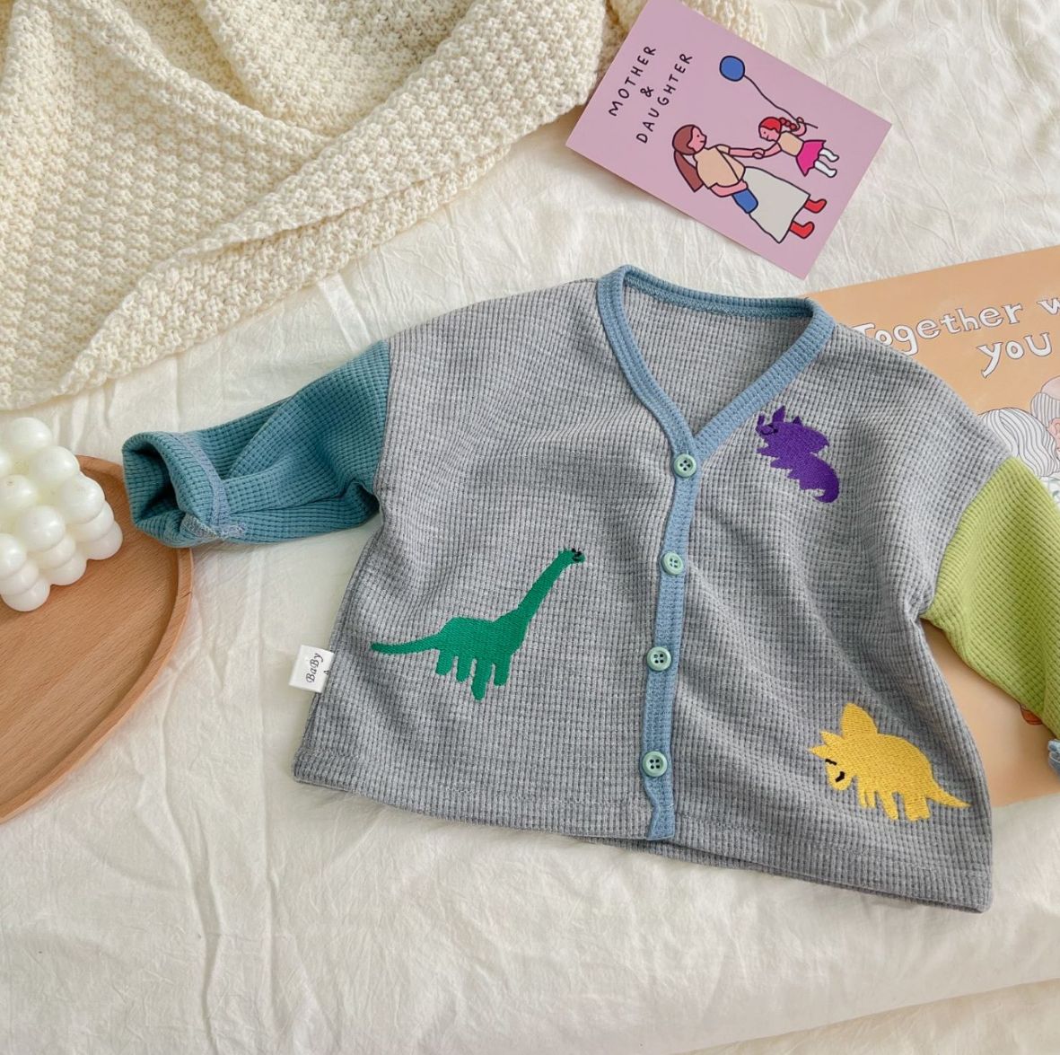 Ins children's knitting cardigan men's and women's baby button coat baby baby knitting dinosaur animal coat