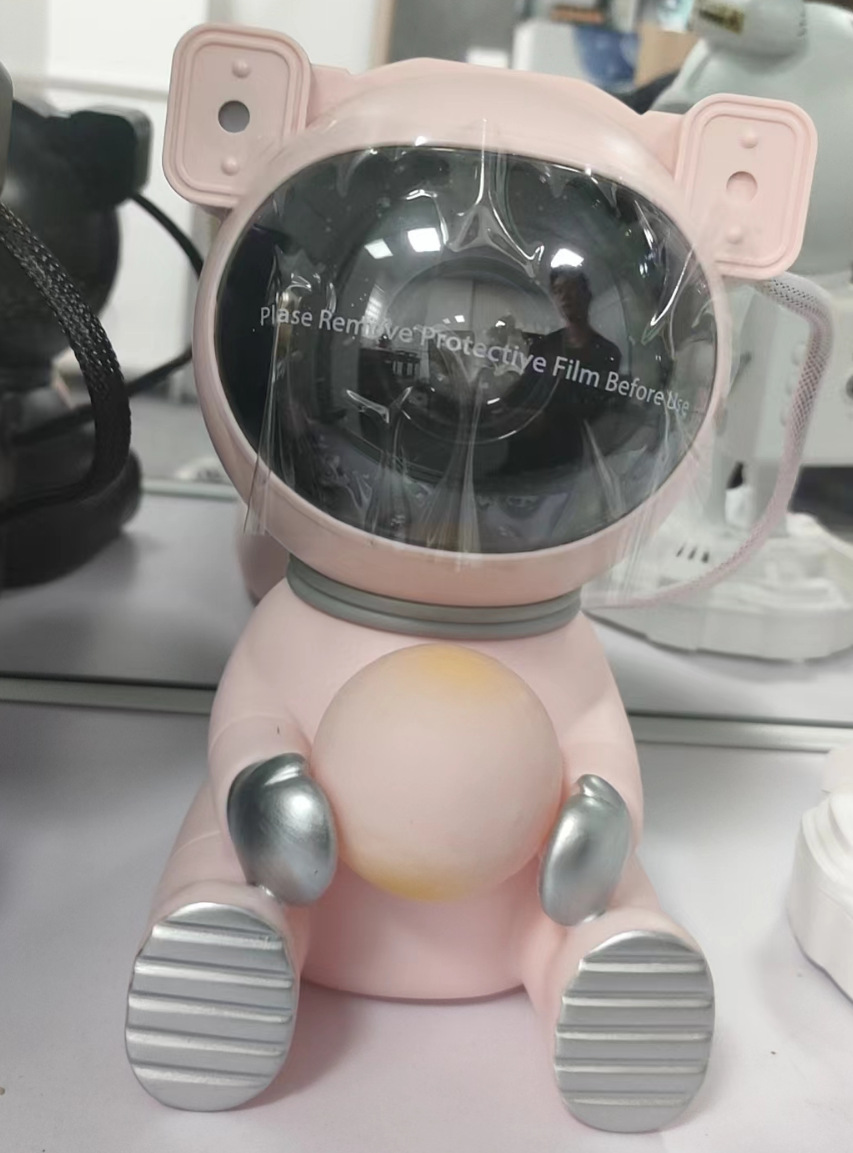 Postura media sentada sosteniendo la luna (rosa)
