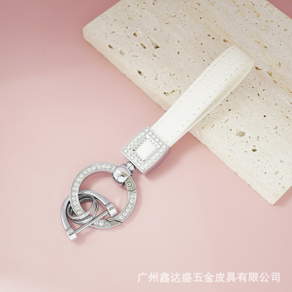 Nuevo anillo hebilla herradura hebilla brillante microfibra cuero coche llavero moda llavero cintura colgante regalo al por mayor