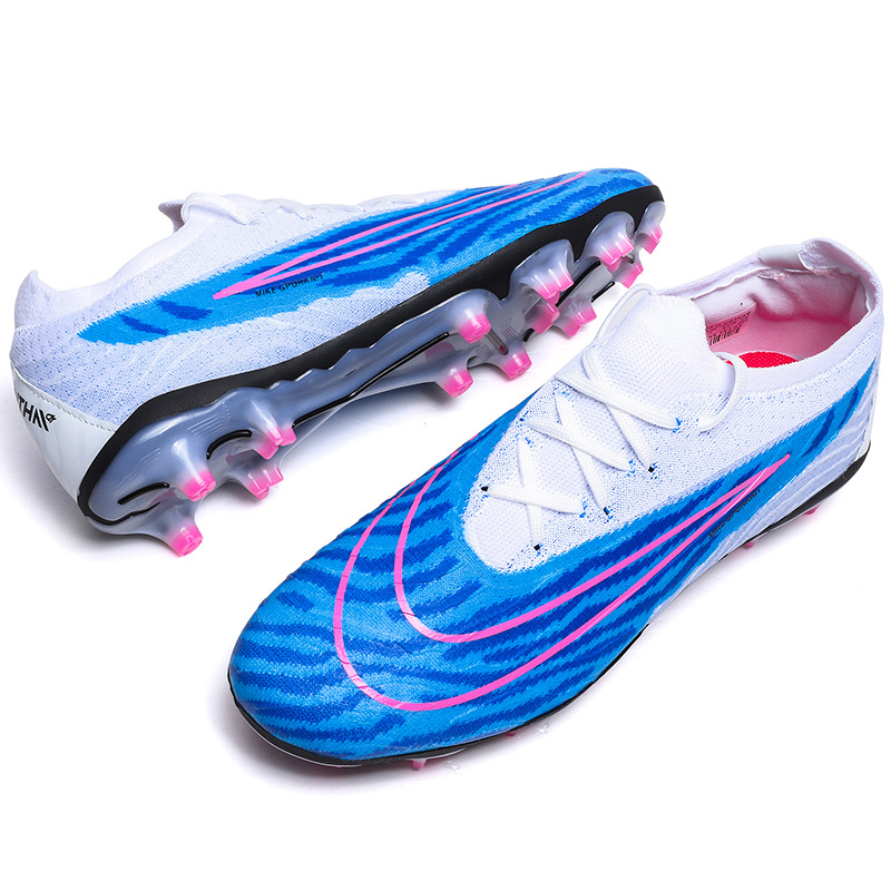 Football Shoes Image 3