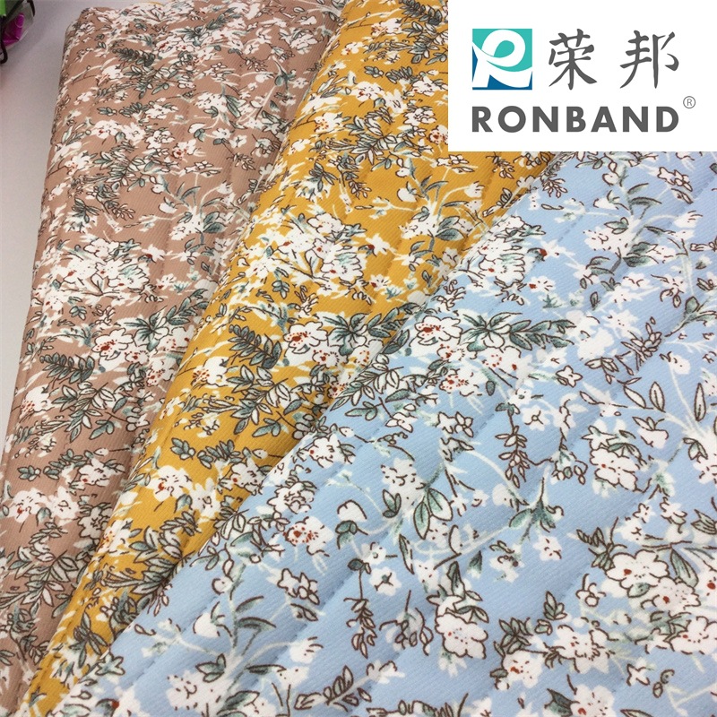 斜纹绒布绗棉超声波复合面料 碎花印花连衣裙夹棉衣冬季面料