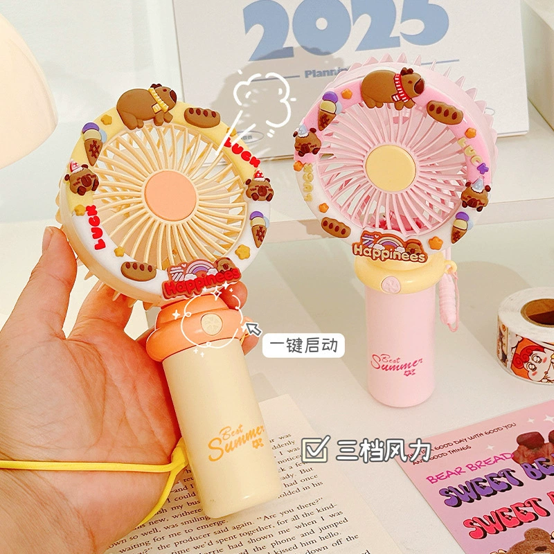 Креативная силиконовая наклейка мультфильм капибары кремовый клей стиль портативный трехступенный вентилятор высокой стоимости лица мини-электрический вентилятор