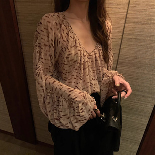 V�I���yѩ����Ů���Ŀ��p�ݚ��|����͸���L���r��͸�������