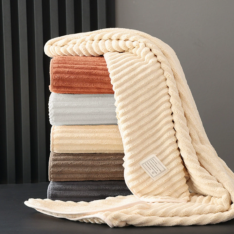 Коралловый бархат конфеты полотенце для взрослых мягкий и удобный впитывает воду, не легко выпадает