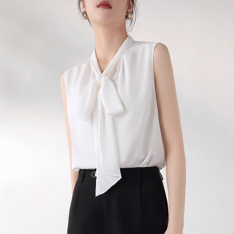 White Sleeveless Vest Bow Shirt for Women to Wear Outside in Summer, High-End Suit with Bottoming Shirt Top