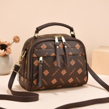 �羳����Ů2025�¿�r�аٴ�μ�б������������������һ�����l