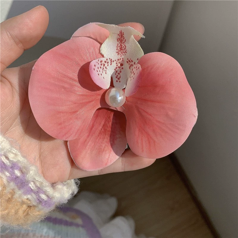 Заколка для волос Phalaenopsis орхидея, боковая короносная заколка с жемчужиной в центре, многоцветная флористическая аксессуар