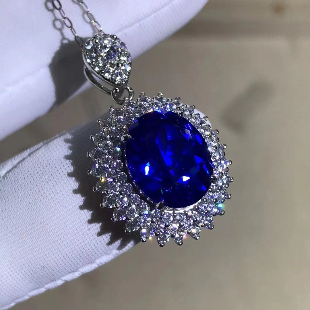 Simulación de collar de gemas de corte azul real S925 plateado engrosado mosaico sintético de zafiro real transfronterizo exclusivo
