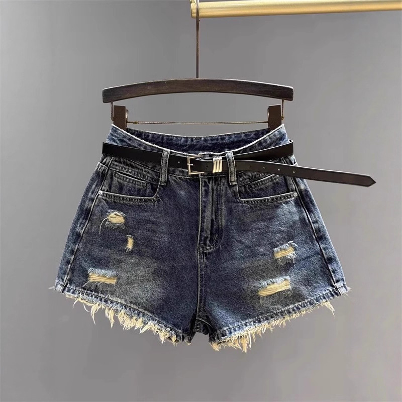2026 Summer New High-Waisted Denim Shorts for Women, Retro Style, Slimming, Versatile, Frayed Edge, A-Line Wide-Leg Hot Pants