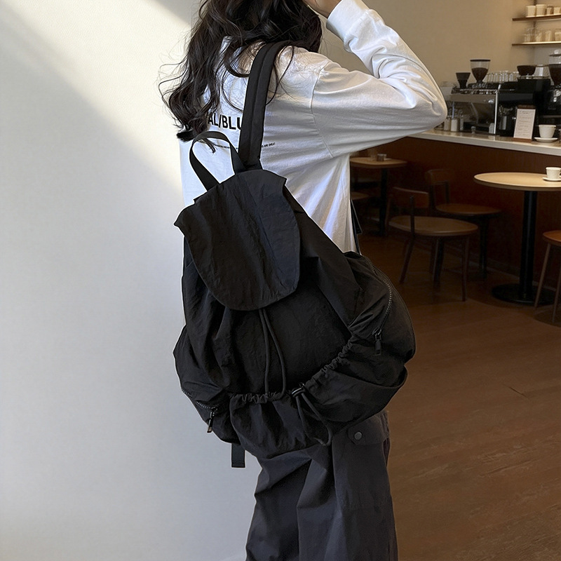 2026 New Product Korean Niche Designer Style Unisex Casual Travel Nylon Drawstring Large Capacity Backpack