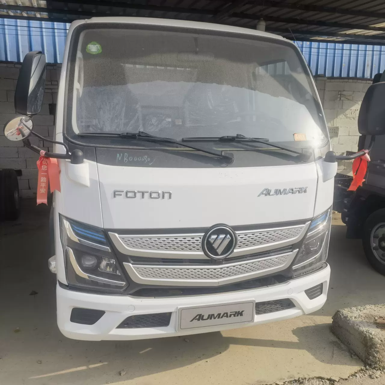 二手  福田 豪沃 轻卡 双排 钢丝轮胎 烤瓷漆 宽敞驾驶室 钢板桥