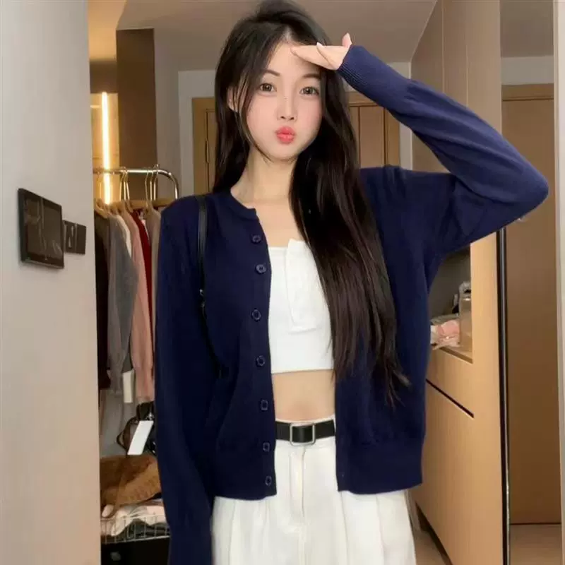 Мягкий вязаный кардиган свитер куртка женская весна осень 2024 новый американский ретро маленький топ