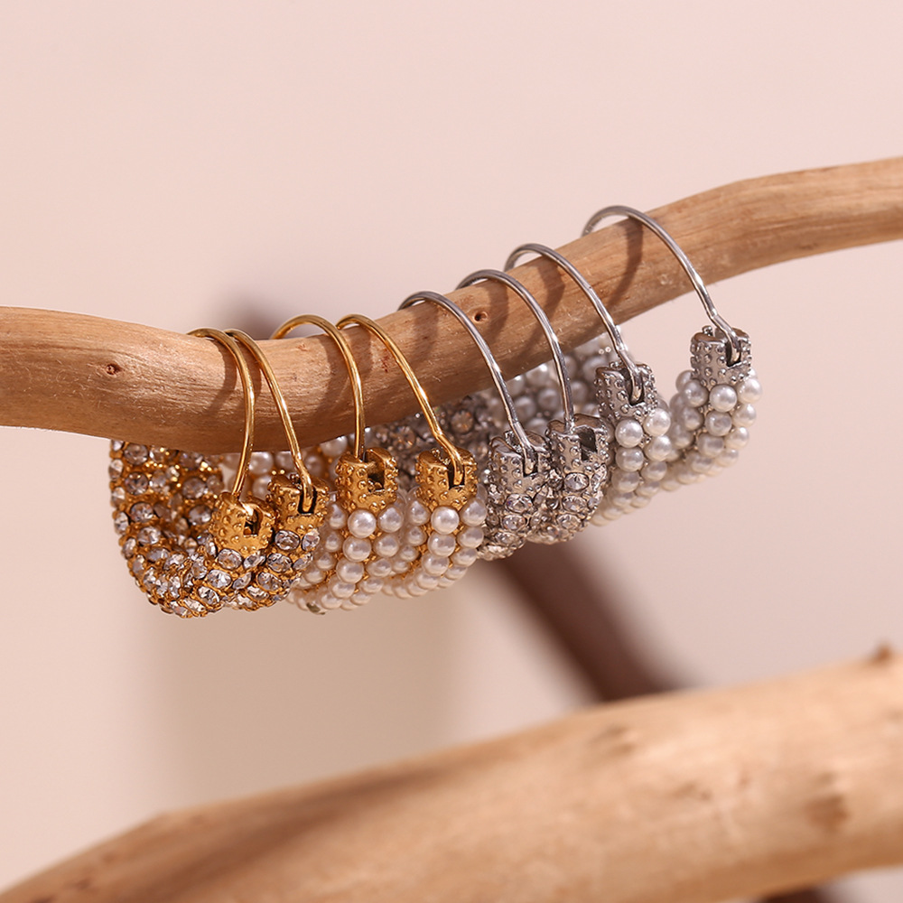 Micro-pearl White Diamond Hanging Basket Earrings