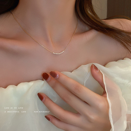 Korean simple pearl geometric necklace for women, thin chain, niche, light luxury clavicle chain, cold style, versatile necklace for women