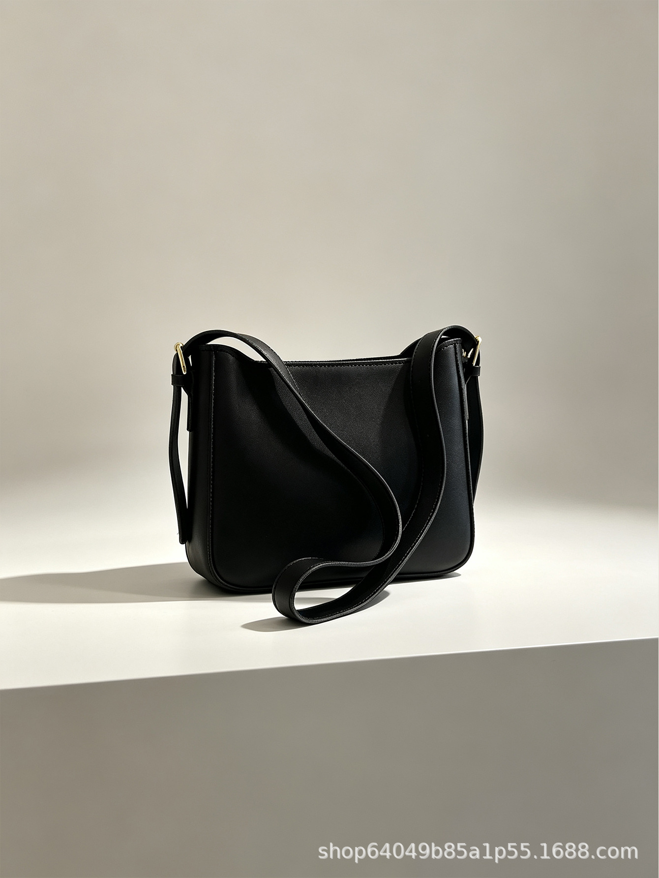 Bolso Tote de Hombro para Mujer de Cuero PU Suave con Cierre de Cremallera para Uso Diario image 12