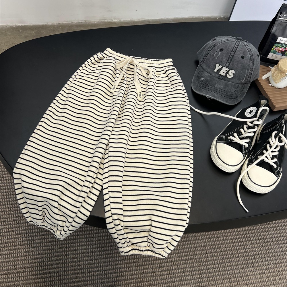 Primavera alla moda per ragazzi e ragazze sanitari 2024 per bambini versatili americani pigri leggings pantaloni sportivi a righe_voghion.com