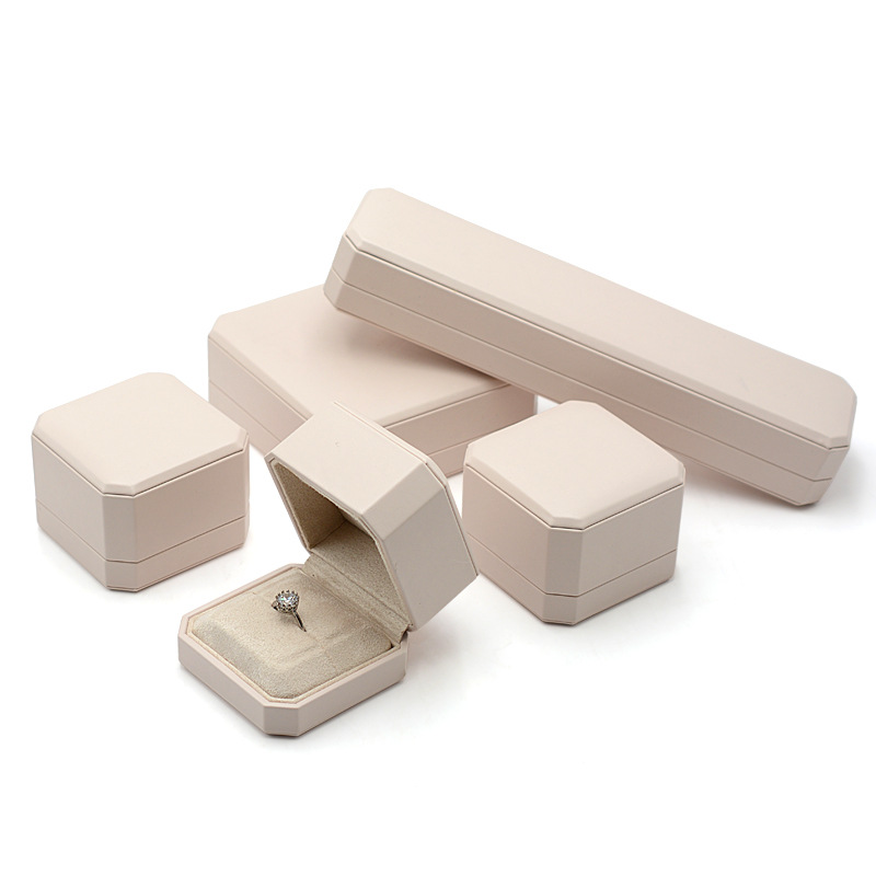 Caja de embalaje de joyería caja de anillo de alta gama caja de collar caja de pulsera caja de pendientes