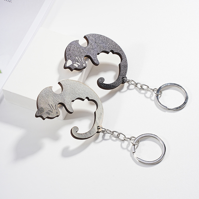Modern Style Animal Metal Couple Bag Pendant Keychain display picture 4