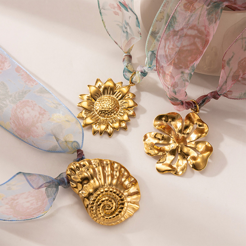 TENA Europa y América moda transfronteriza bufandas de seda collar de estrellas de mar nicho joyas de estilo vacacional joyas mujeres al por mayor image 5