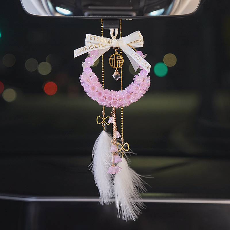 Car Pendant with a High-End Feel, Lily of the Valley Flower Ornament, Car Rearview Mirror Safety Pendant, Electric Vehicle Interior Decoration Pendant