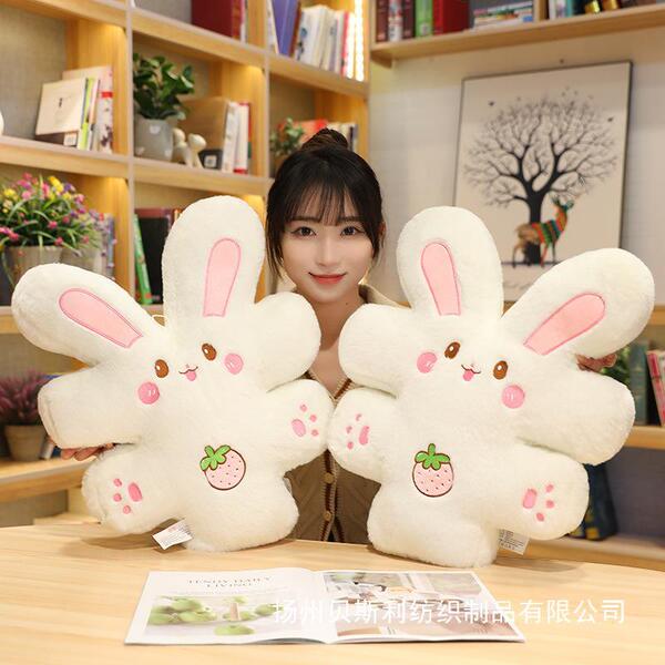 Plush pillow
