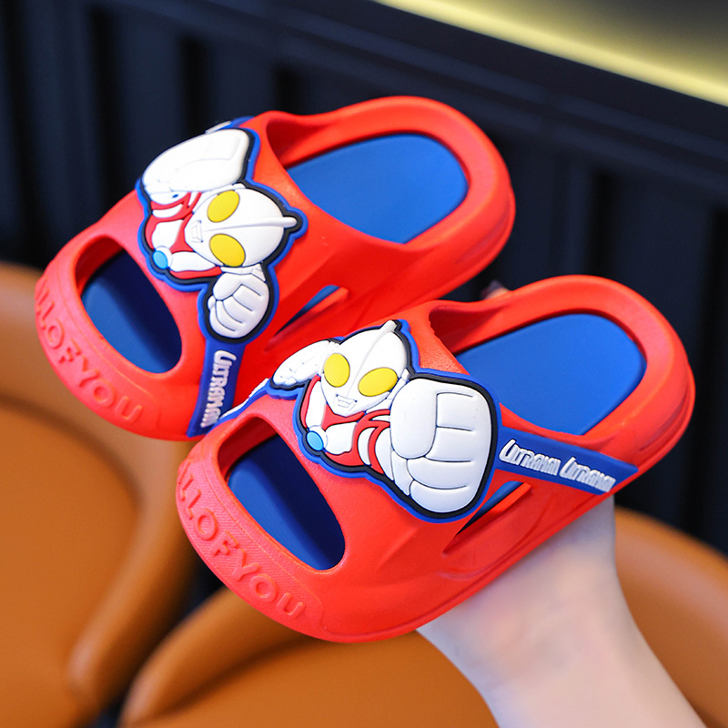 Zapatillas de baño para niños Ultraman de verano para niños antideslizantes de interior para niños Anticolisión de fondo suave con punta cerrada para niños