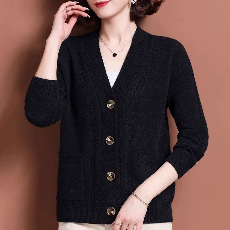 Укороченный вязаный кардиган, оверсайз в западном стиле, на пуговицах с карманами, осень, M–3XL