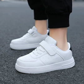 足球鞋;男式运动单鞋;男式板鞋