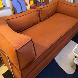 餐桌;实木床;桌类、茶几