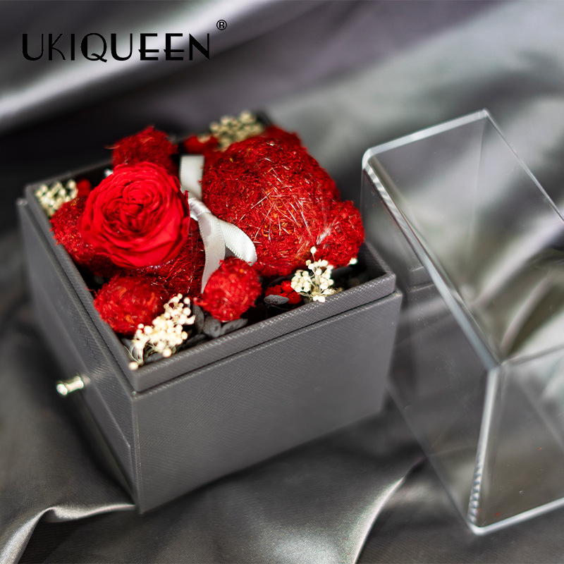 Caja de almacenamiento de joyas acrílica con diseño de oso de musgo de flor eterna, éxito de ventas de Amazon, venta al por mayor de fábrica para comercio exterior, regalo de flor eterna.