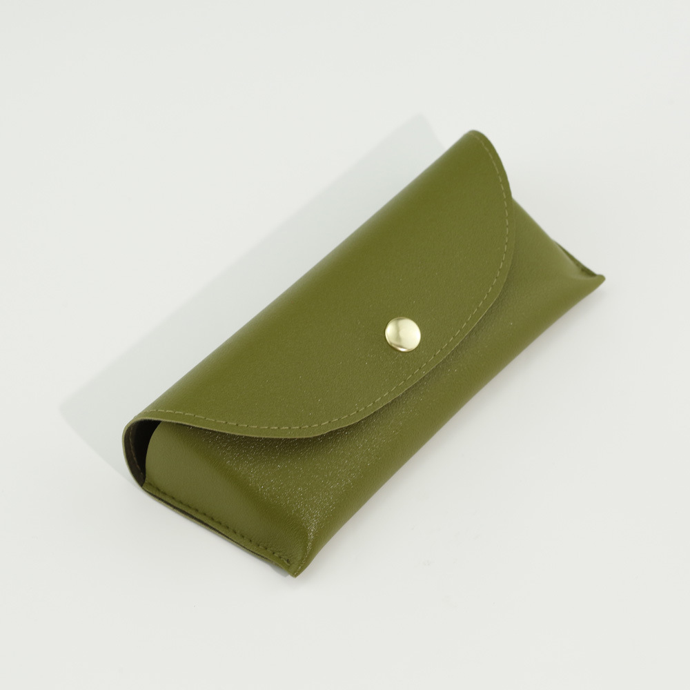 Classic Style Solid Color Pu Leather Unisex Glasses Case display picture 20