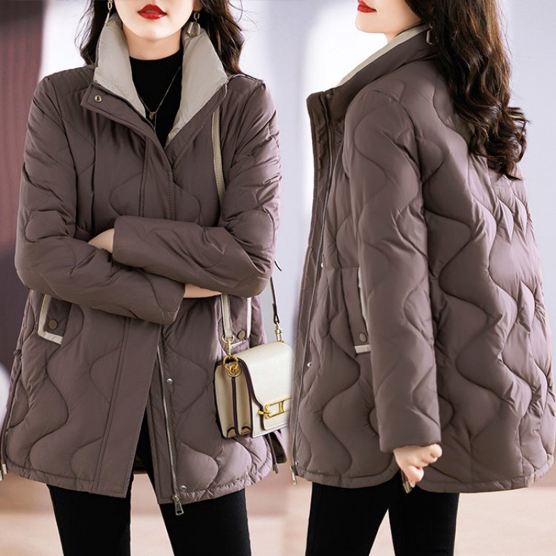 Invierno nuevo abrigo de algodón de pluma para mujeres largo estilo de cuello coreano suelto de madres de mediana edad abrigo de algodón simple ocio