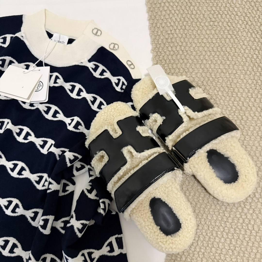 2025 otoño y invierno nuevo segundo tío zapatillas de lana de fondo grueso para usar fuera de todo el juego casual de lana de cordero velcro zapatillas de lana mujer