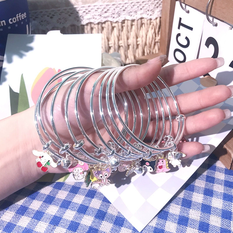 Женский регулируемый браслет, small design, универсальный размер с подвесками-очарованиями, модный