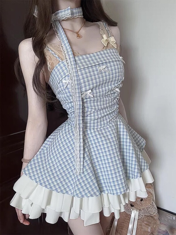 French-Style Halter Neck Bowknot Strap Dress for Women, Summer 2026 New Slim-Fit Plaid High-Waisted Puffy Dress