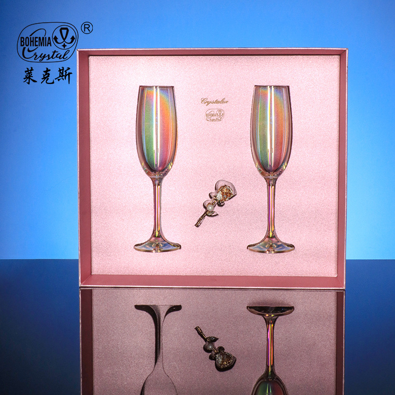 Juego de copa de champán importado checo, copa de vino para el hogar de alta gama, regalo de boda, copa de cristal, regalo de San Valentín de lujo ligero