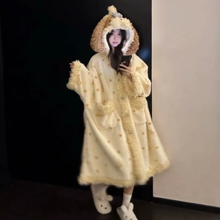Комплект-пижама из кораллового флиса с щенком утеплённый удлинённый