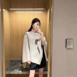 千金风白色雪花重工斗篷大衣女冬2025新款高级手缝钉珠双面呢外套