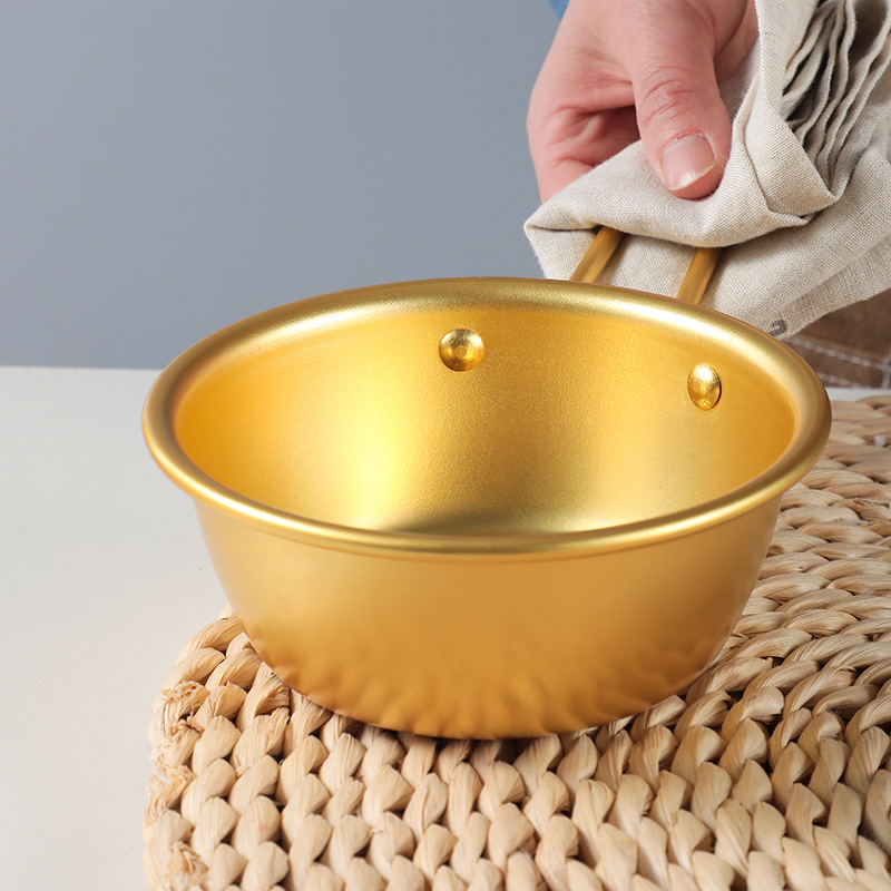 Cuenco de vino de arroz coreano de aluminio transfronterizo con mango cuenco de bocadillo Vino rojo caliente neto Encurtidos cuenco de comida pequeño amarillo Tazón ins estilo