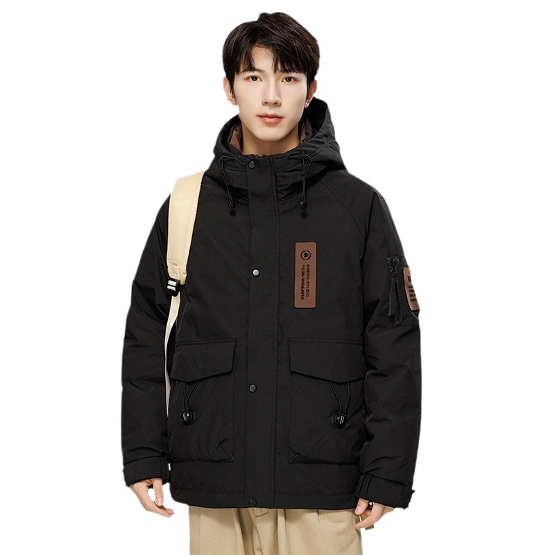 Chaqueta de plumón hombre suelta y gruesa 2024 invierno nuevo frío corto chaqueta de hombre encapuchado adolescente