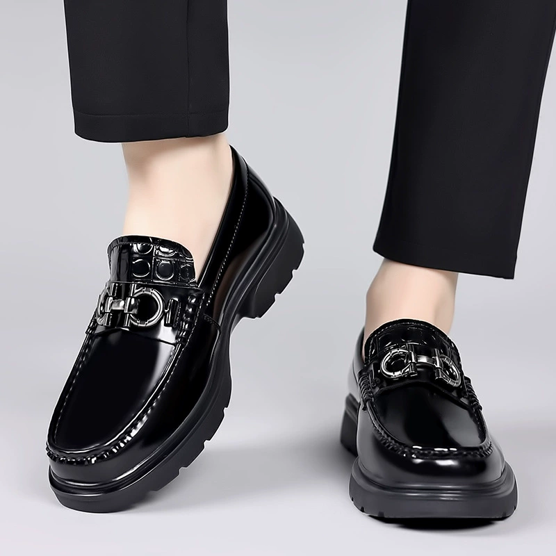 Low shoes English style for leather shoes, trend loafers platform, casual footwear, British style, autumn, Korean style