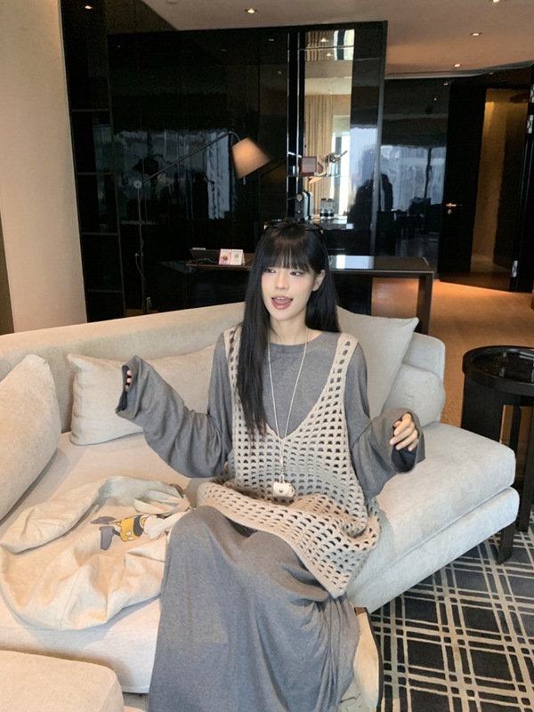 慵懒风套装宽松长袖连衣裙女装秋季叠穿镂空渔网大背心马甲两件套|undefined