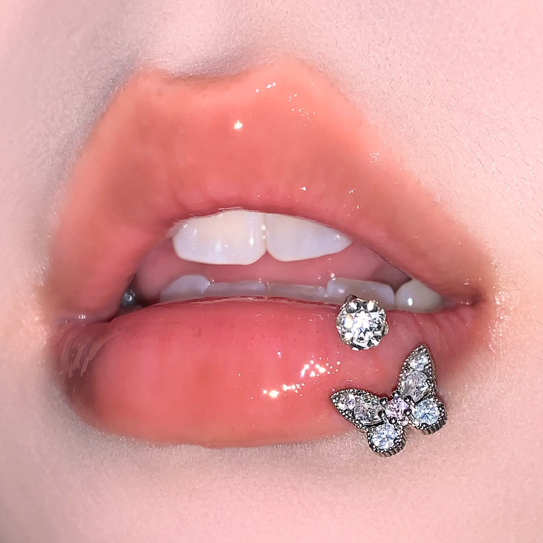 Flash Butterfly Lip Ring 316L Surgical Steel Horseshoe C Ring Lip Hoop Ear Bone Lip Nail Hot Girl Piercing Jewelry Wholesale detail image 7