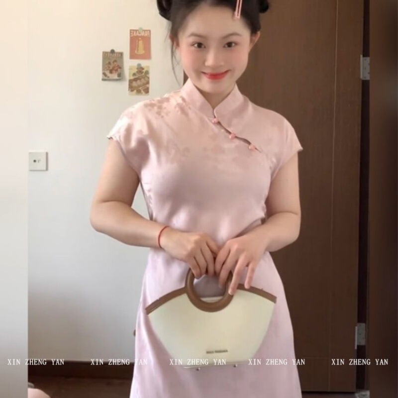 Plus-size fat girl's new Chinese-style modified pink cheongsam dress, gentle and elegant, waist-cinching, slimming A-line long dress