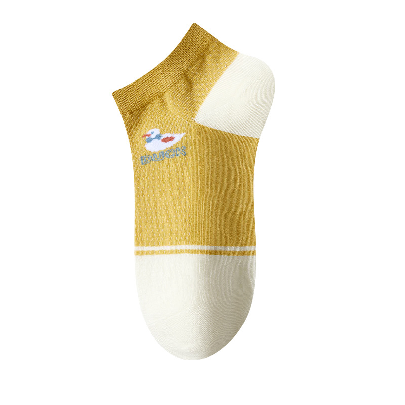 Little Yellow Duck nuevos calcetines de mujer Los calcetines Zhuji suministran primavera y verano desodorante absorbente de sudor calcetines de mujer Marea callejera barco Calcetines niñas