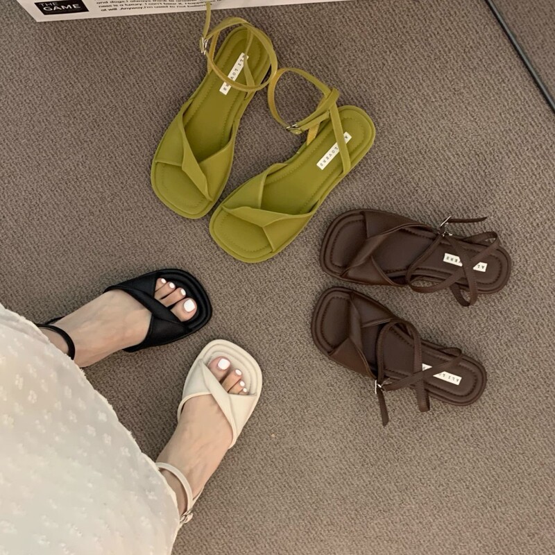 Fairy French Milk White Open-Toe Sandals Women's Flats-Soled 2025 New Summer Evening Style Soft-Soled Holiday Roman Shoes