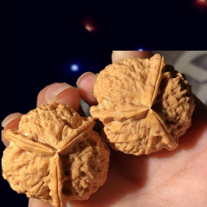 文玩野外生云铁核桃老树正奔三棱狮子头三道筋上色快手盘礼物石斧