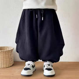 黁白男童加绒裤子弯刀裤2025新款秋冬季童装宝宝灯笼裤宽松儿童哈