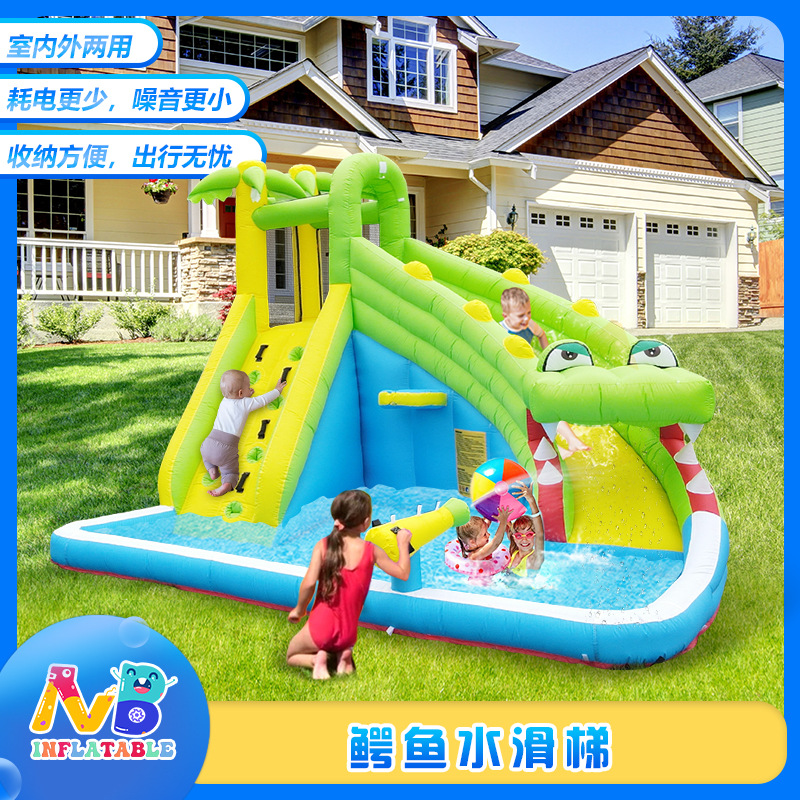 Casa pequeño cocodrilo niño cama de salto interior al aire libre tobogan de agua cama de salto pequeña casa traviesos castillo inflado